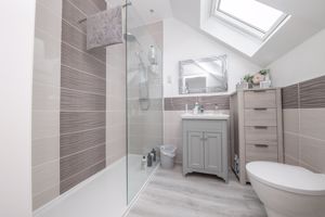 THE HAWTHORNS- click for photo gallery